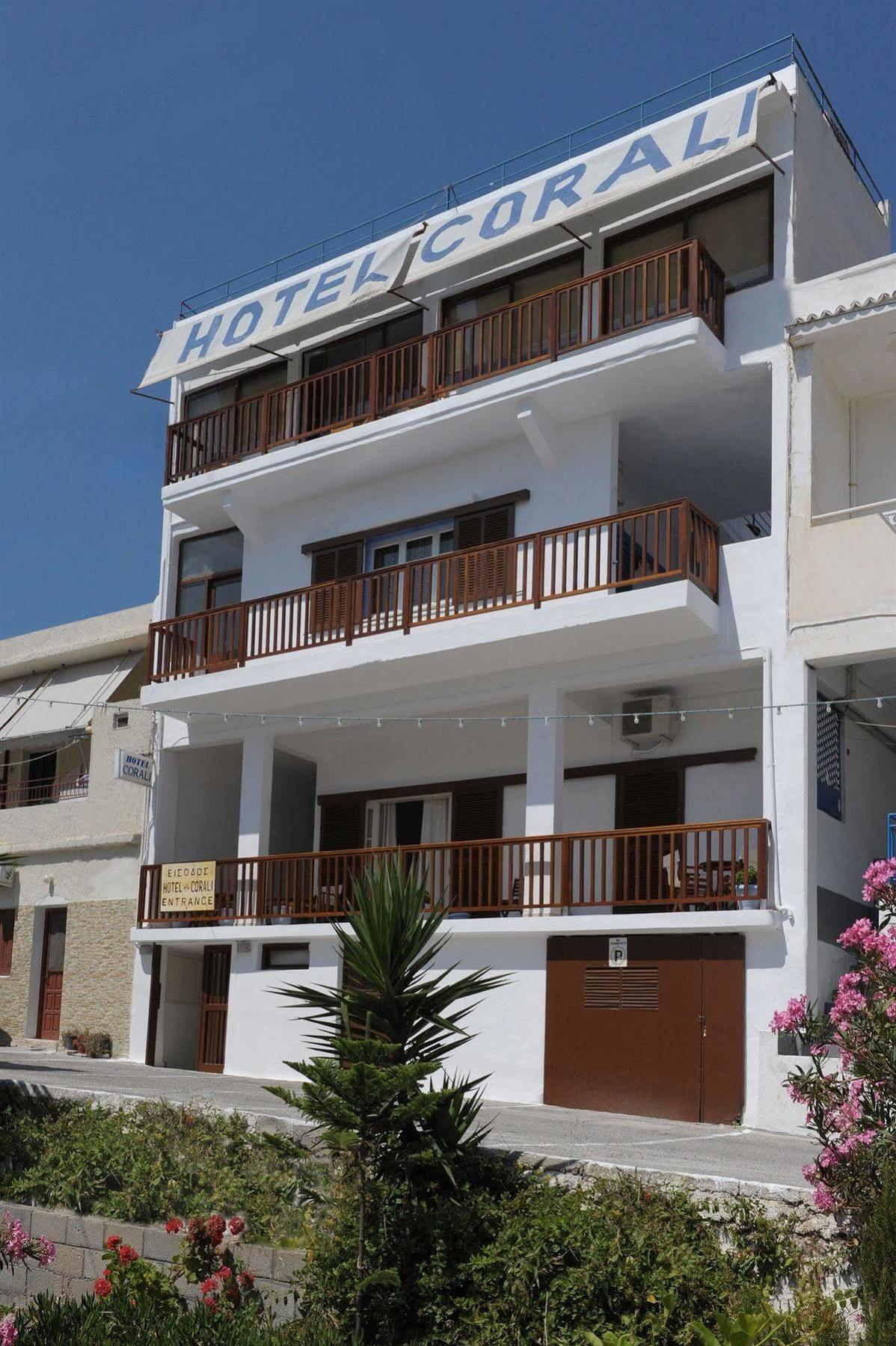 Corali Hotel Adamantas  Luaran gambar
