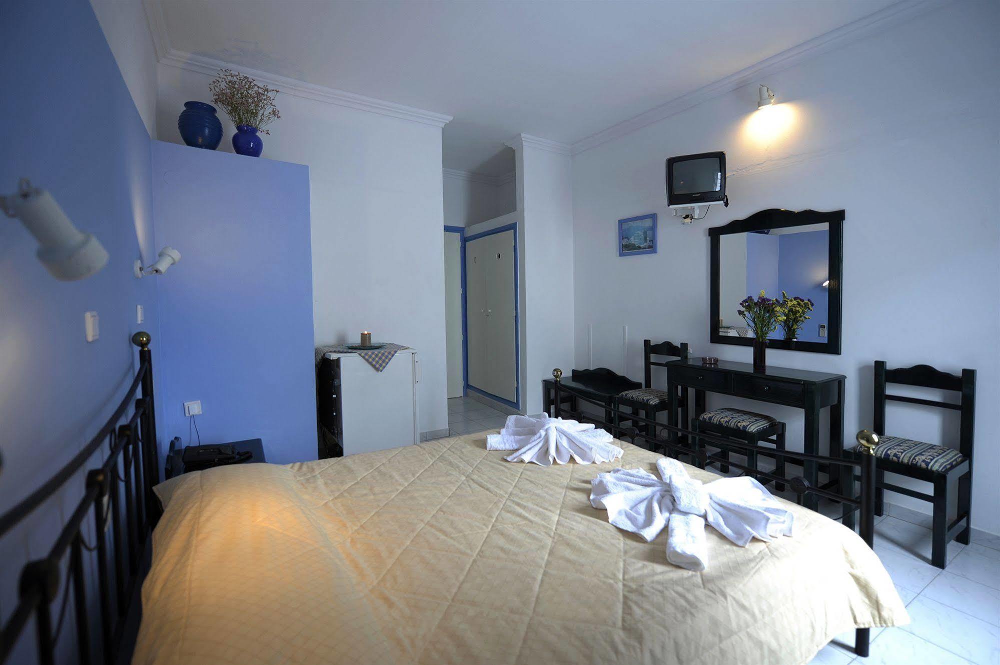 Corali Hotel Adamantas  Luaran gambar