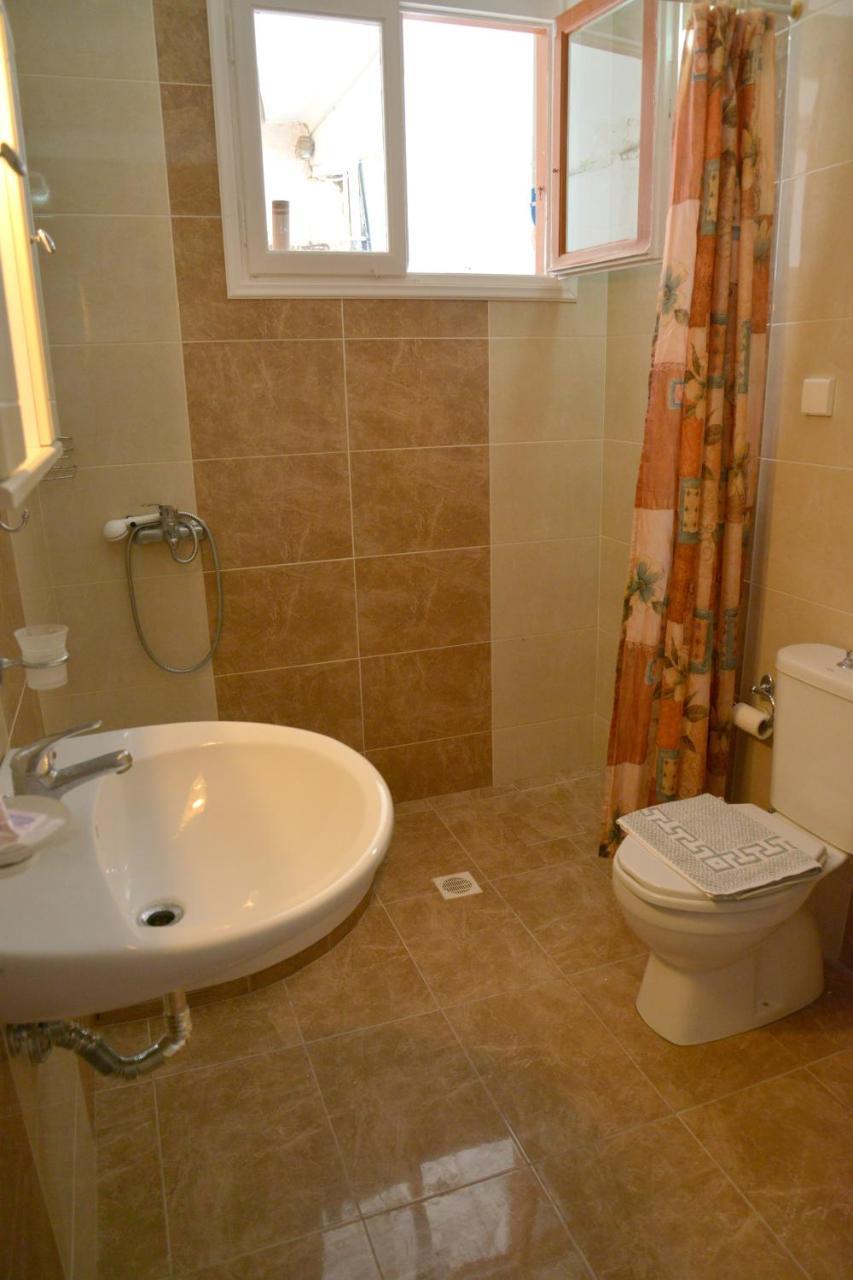 Corali Hotel Adamantas  Luaran gambar