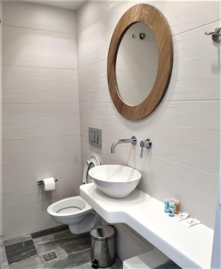 Corali Hotel Adamantas  Luaran gambar